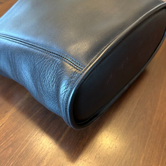 Vintage Coach 9060 Slim Duffle Sac Leather Adjustable Strap Black - Picture 8 of 16